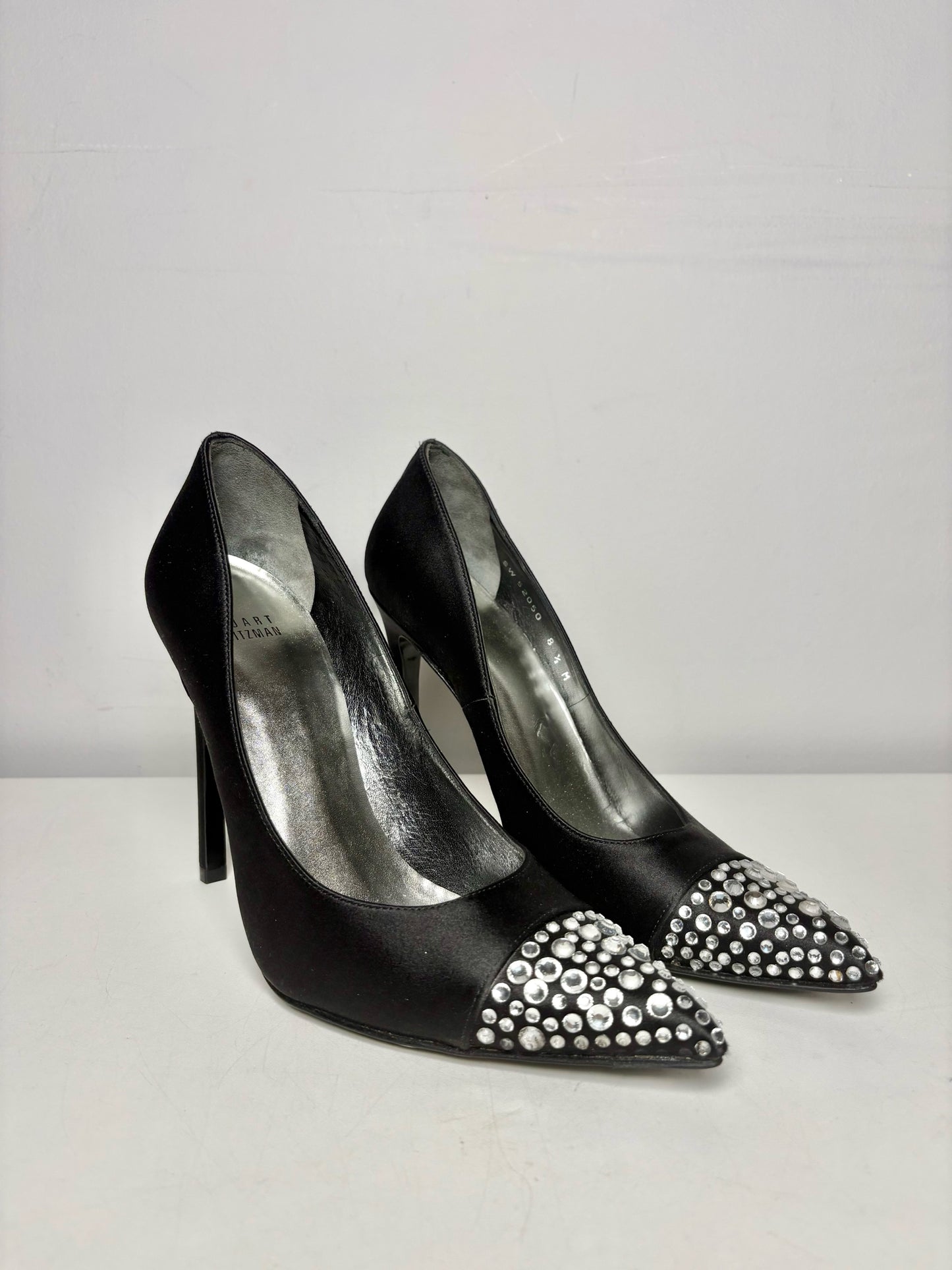 W Shoe Size 8.5 Stuart Weitzman Black Satin Pre-owned Heels