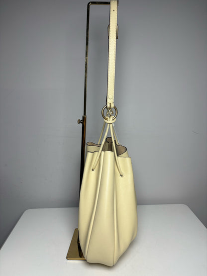 Women's Tory Burch 151 Mercer Hobo Buttermilk Leather NWT Pre-Owned Shoulder Bag