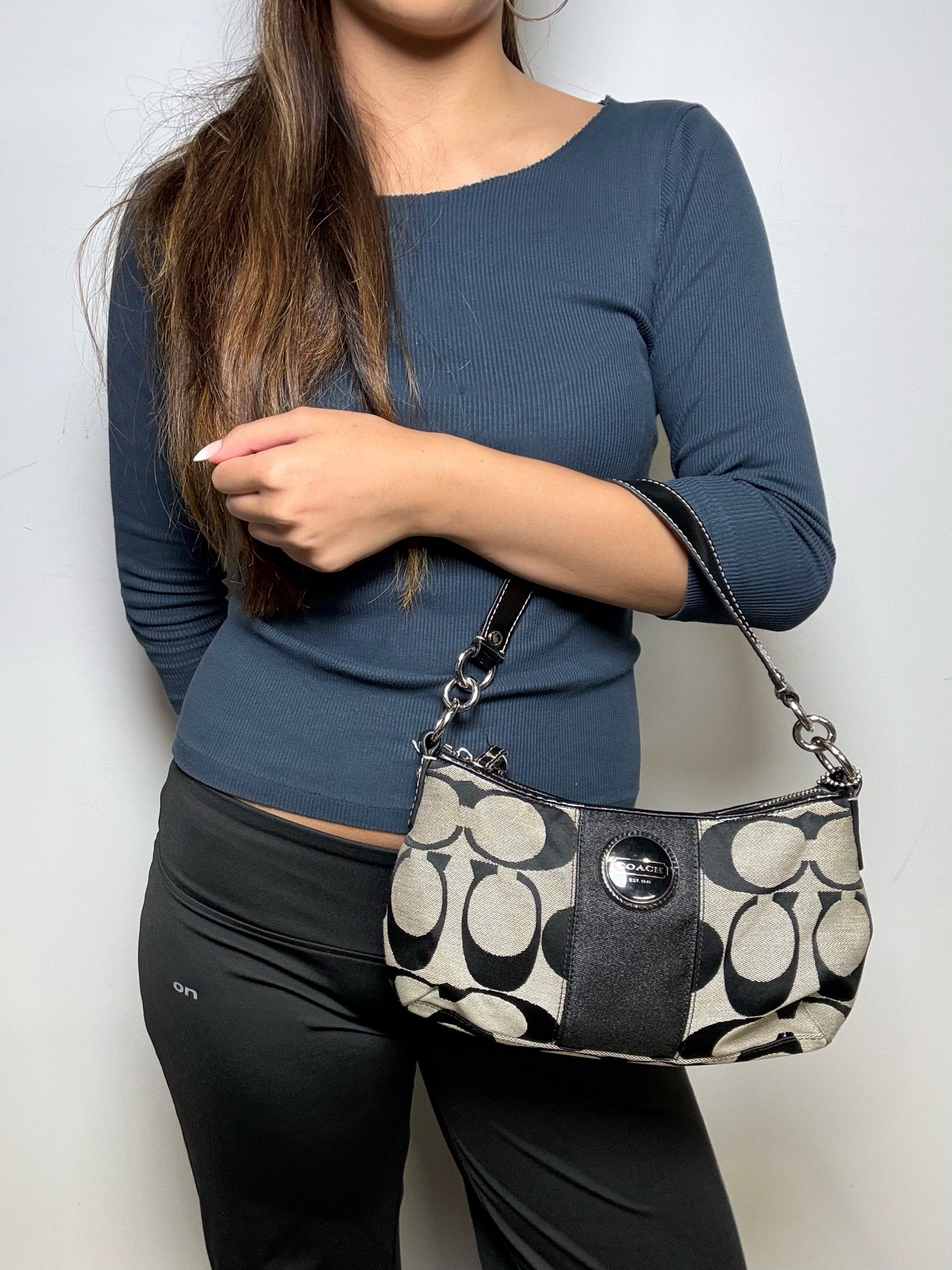 Women's Coach Black & Grey Signature Canvas Y2K Vintage Pre-Owned Half Moon Shoulder Bag