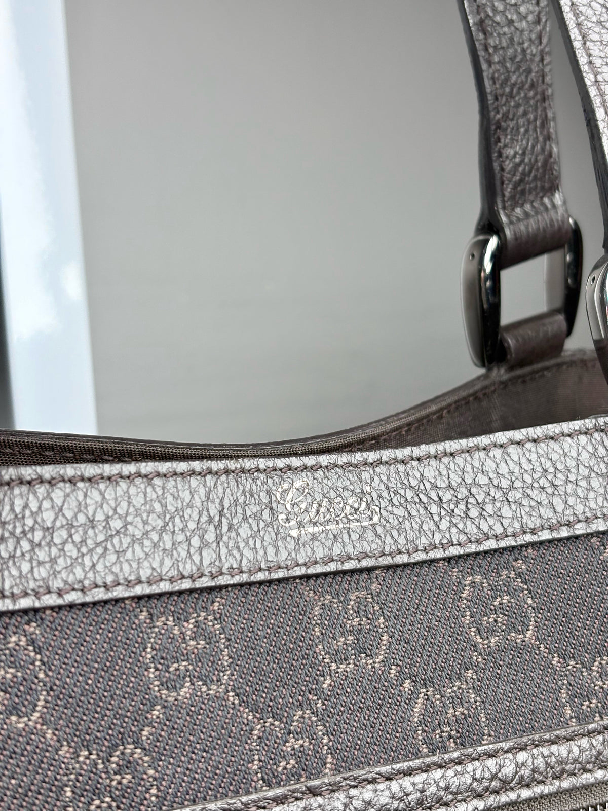 Women's Gucci GG Pocket Monogram Vintage Nylon, Leather Pre-owned Tote