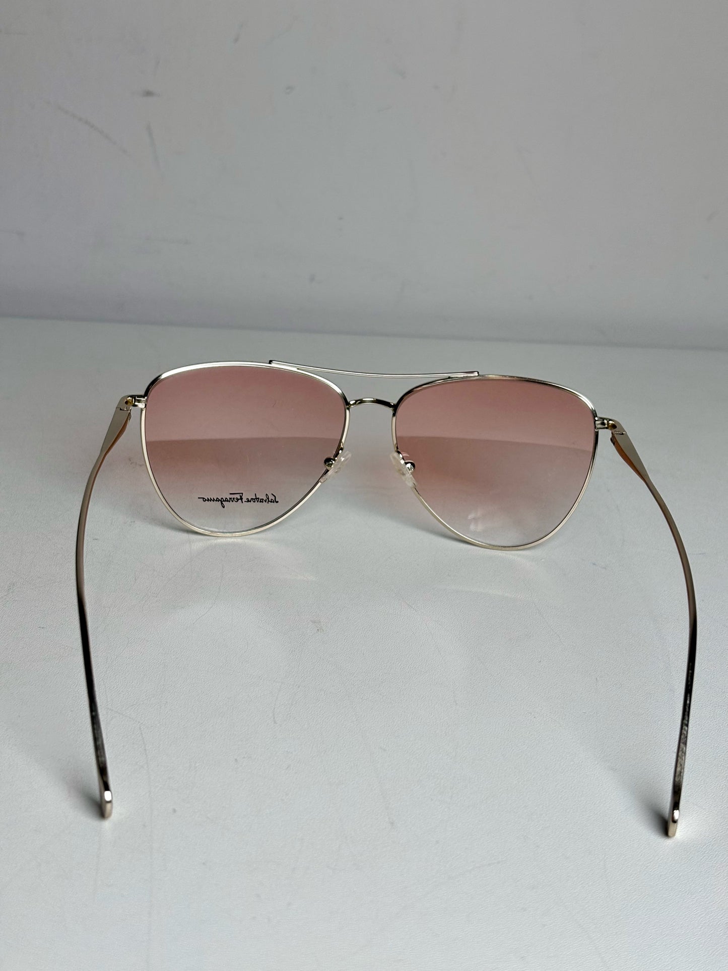 Salvatore Ferragamo Aviator Women's Pre-owned, NWOT Gold Tone Metal Sunglasses