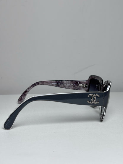 Chanel 5221 Square Frame Pre-owned Gray Acetate Sunglasses