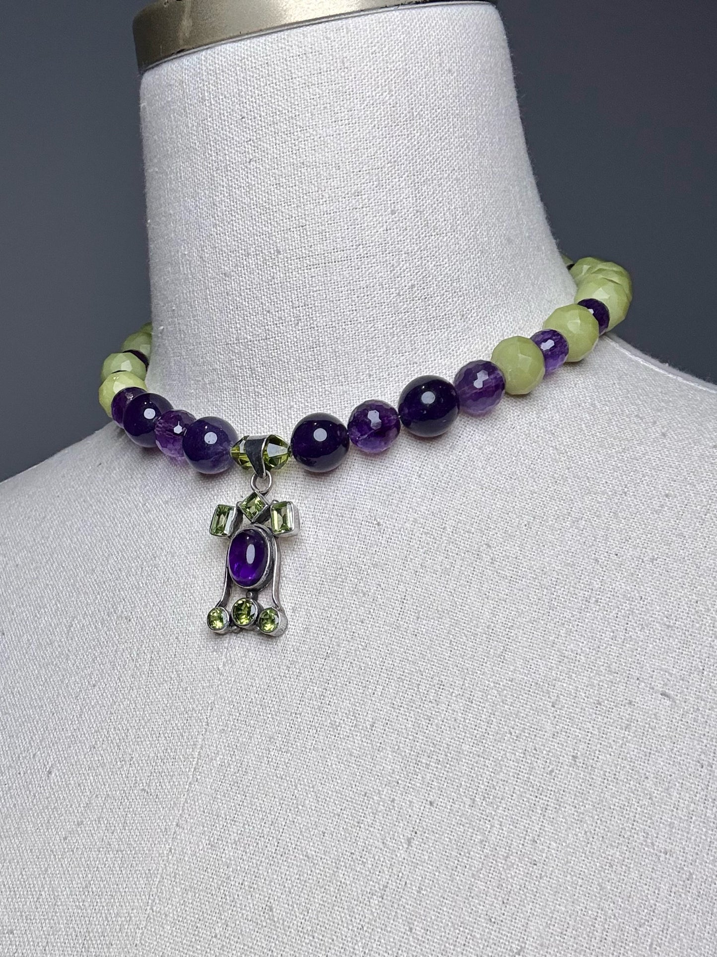 Peridot, Amethyst, Resin Beads Sterling Silver Pre-owned Necklace