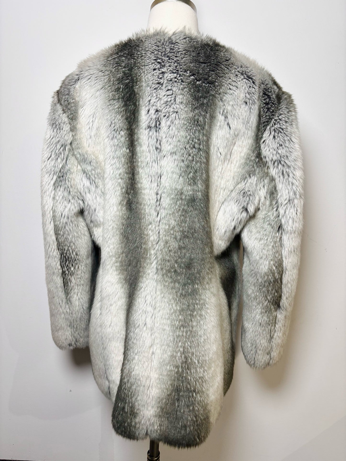 Women Size 10 St. John Black, Gray, White Coat