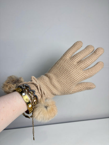 Neiman Marcus Women's Gloves