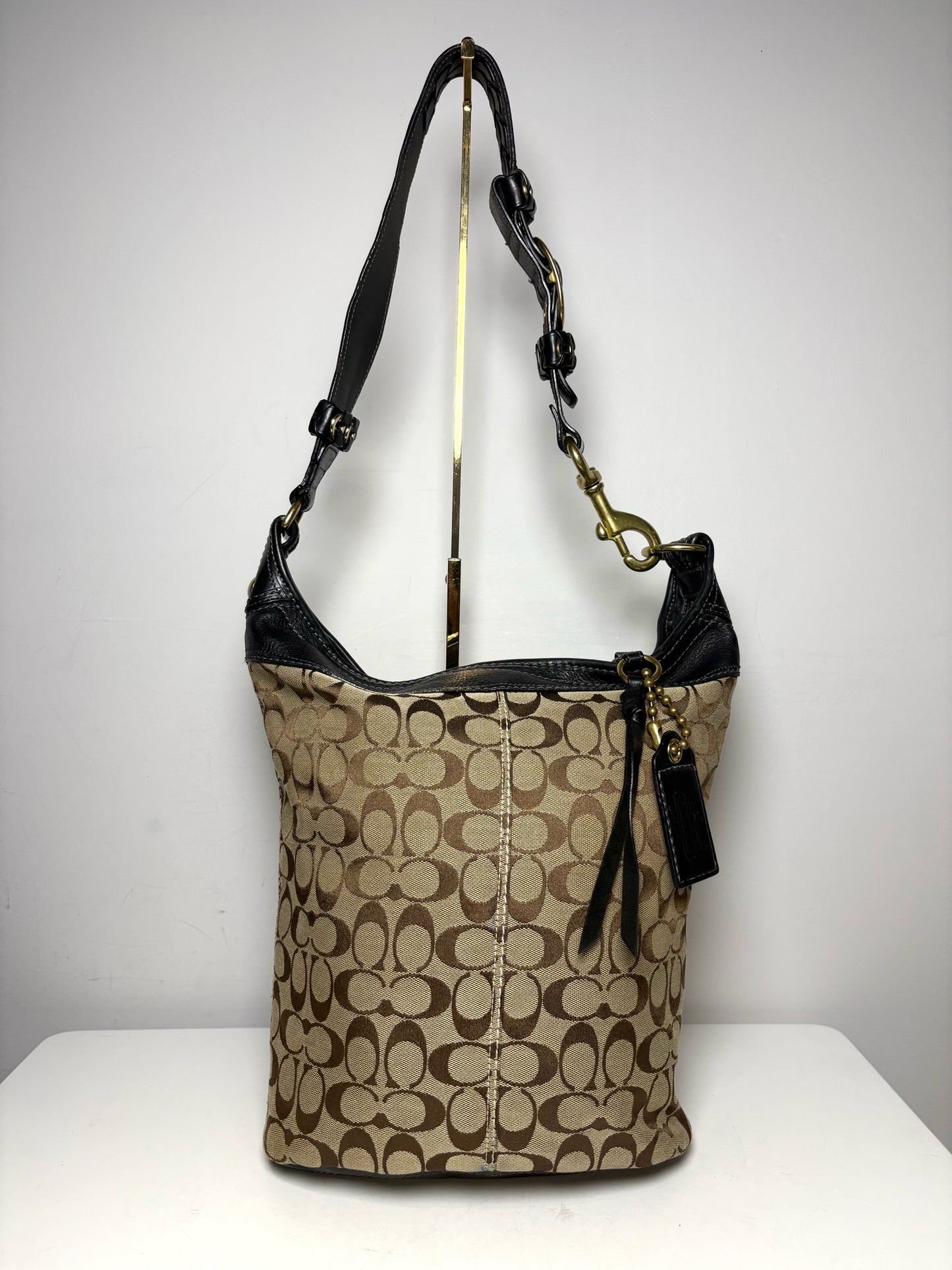 Women's Coach Bleecker Signature 11438 Brown Canvas Vintage Pre-Owned Medium Bucket Bag
