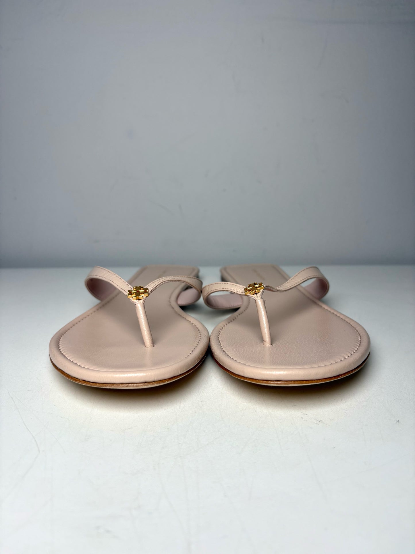 W Shoe Size 10 Tory Burch Light Pink Leather Goat NWT, Pre-owned Sandals