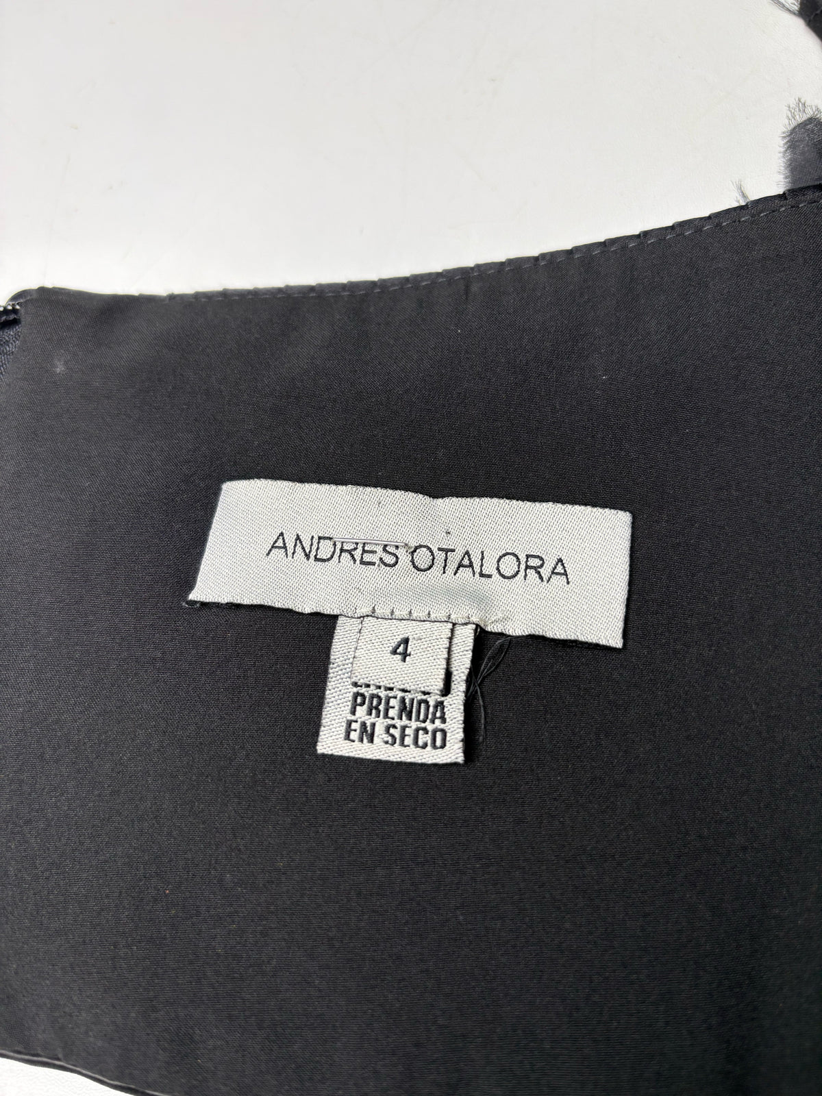 Women's Size 4 Andres Otalora Black Pleated Pure Silk Pre-Owned Strapless Crop Top