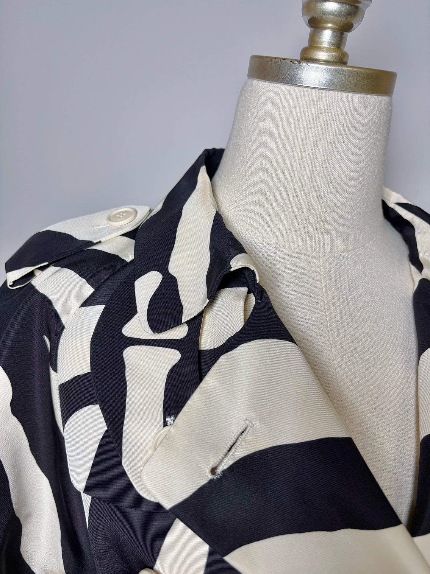 Women Size 8 Christian Dior Black, Cream Zebra Silk Trench Coat