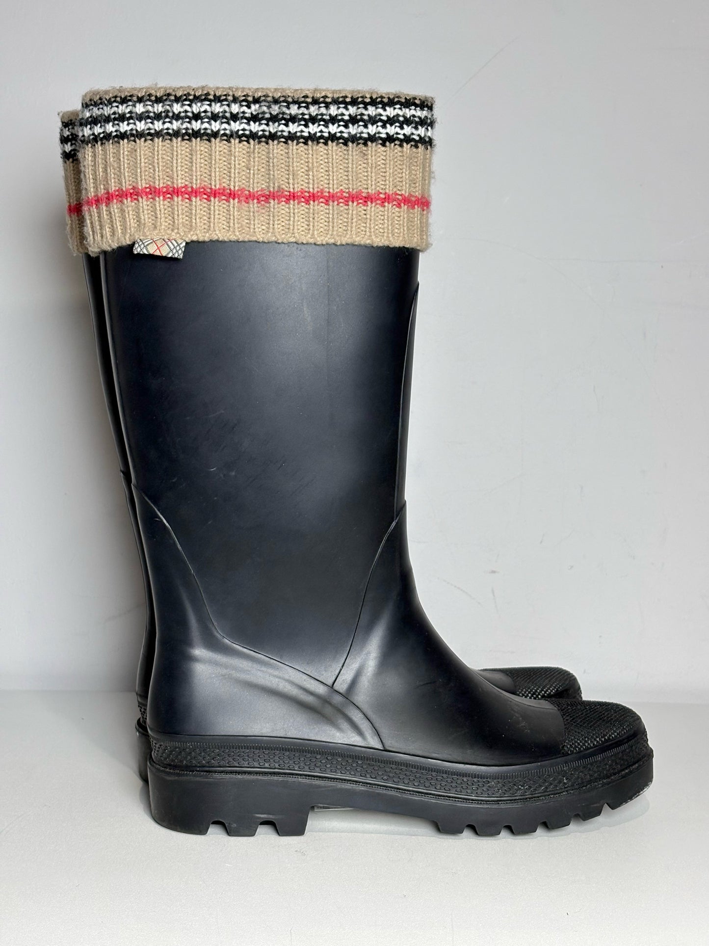 W Shoe Size 40 Burberry Black, Beige Rubber Women's Pre-owned Boots