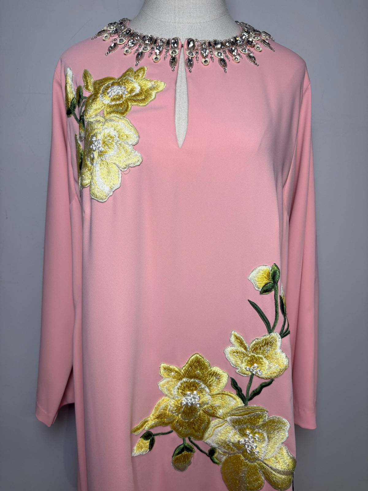 Women's Carolina Herrera Floral Crystal Embellished Pre-Owned Kaftan Dress