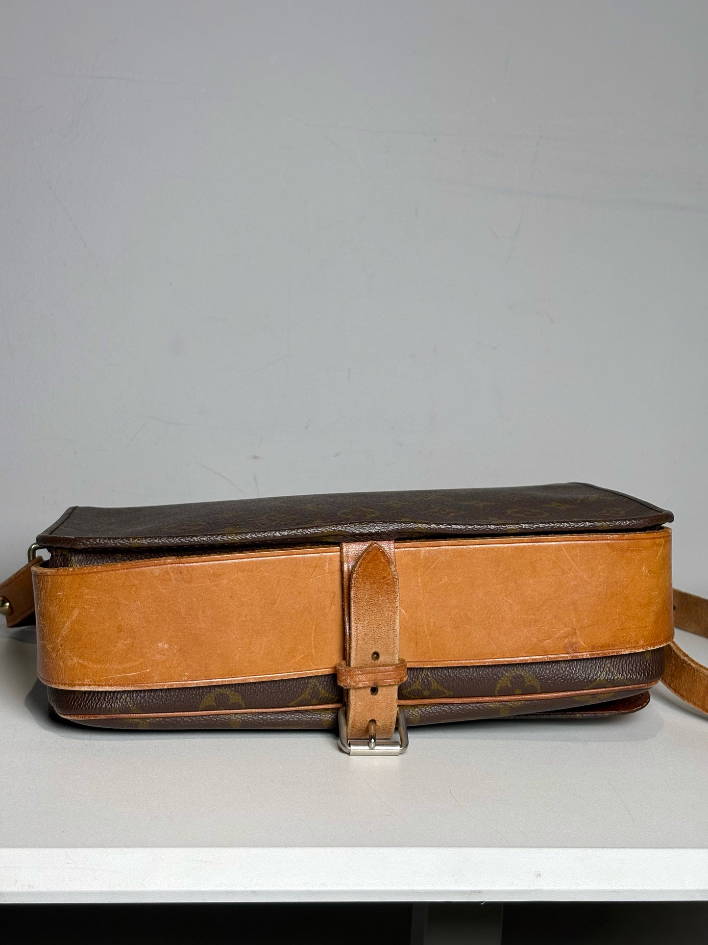Women's Louis Vuitton Monogram Vintage Leather Pre-owned Brown Medium Purse