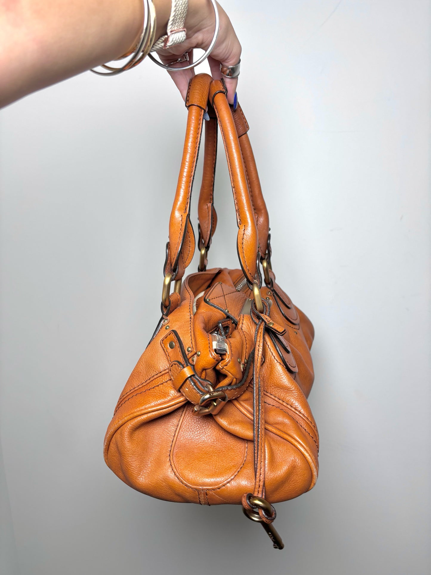 Chloe Solid Leather Pre-owned Brown Cowhide Medium Purse