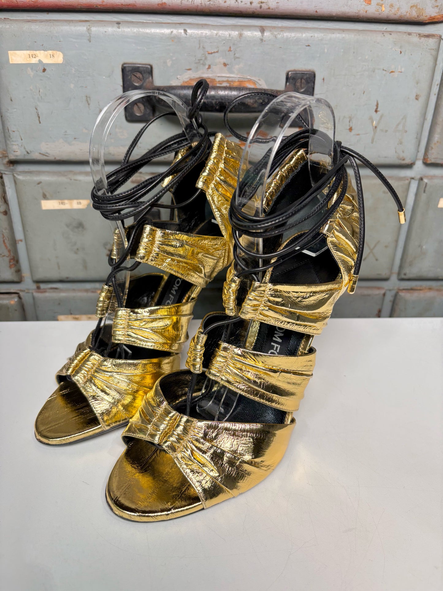 W Shoe Size 38 (7.5 - 8) Tom Ford Metallic Gold Leather Cage Stiletto Heels