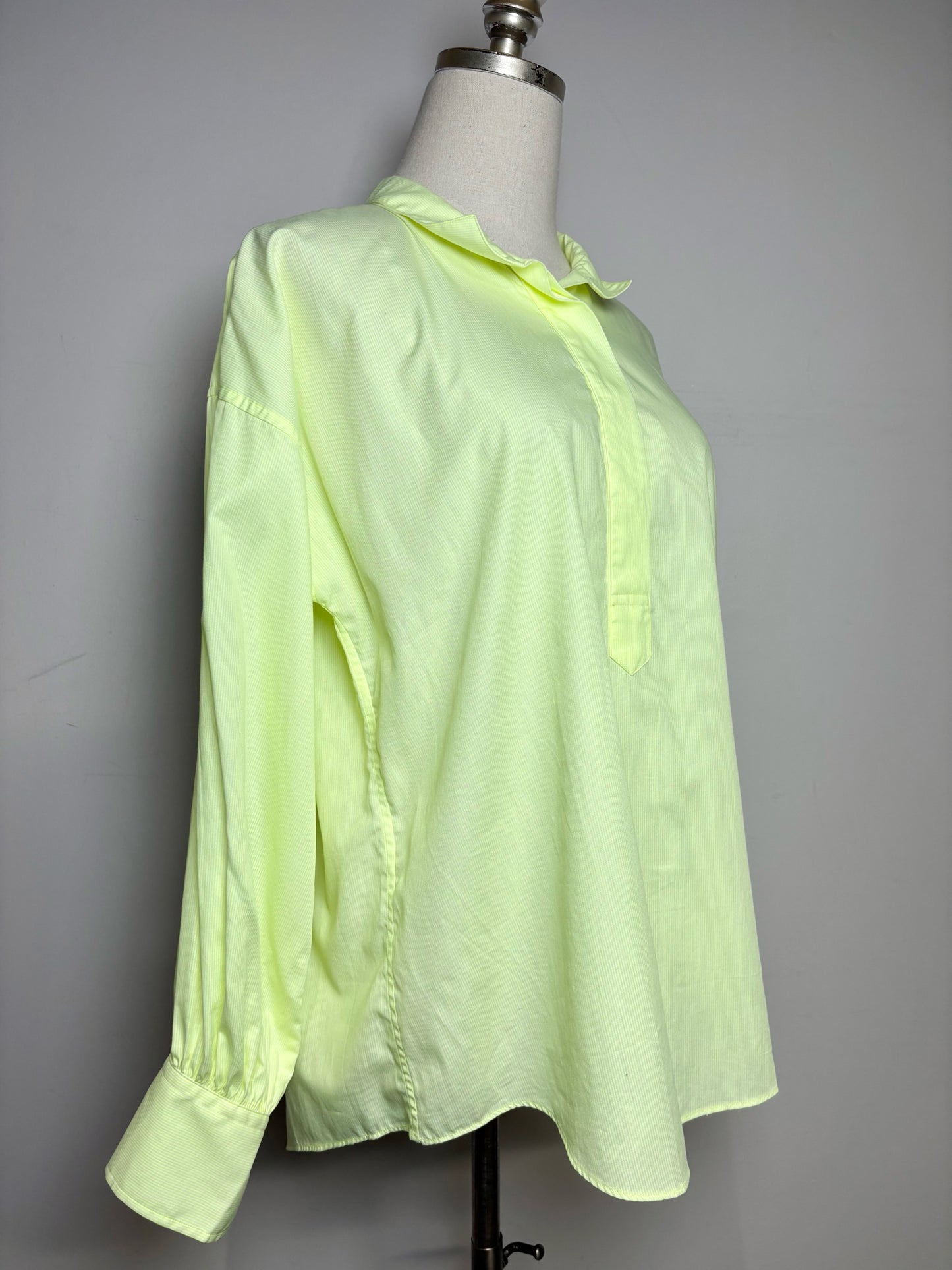 Women Size M Ann Mashburn Lime Green Solid Women's Pre-owned Shirt