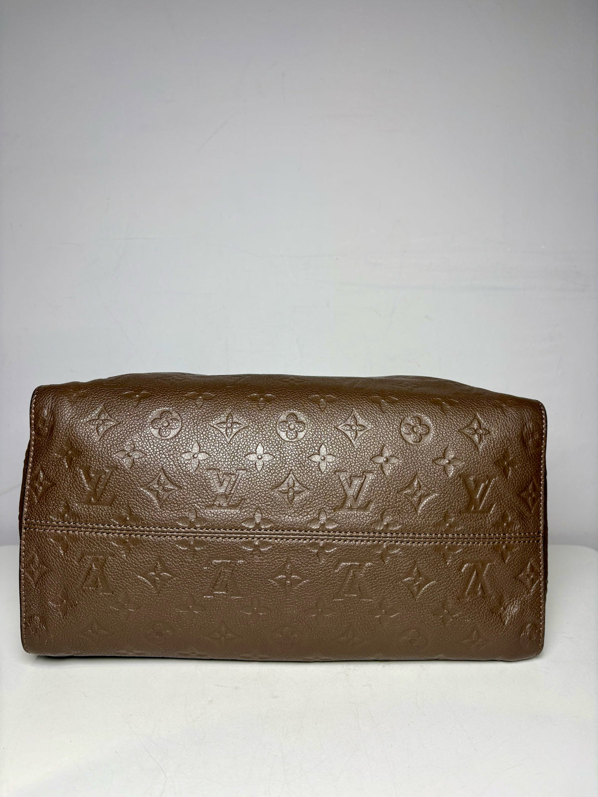 Women's Louis Vuitton Lumineuse PM Taupe Monogram Empreinte Leather Authentic Pre-Owned Bag
