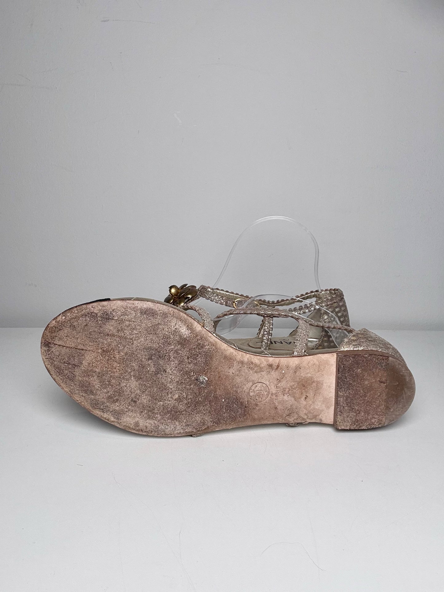 W Shoe Size 39 (8.5 - 9 US) Chanel Gold, Black Leather Vintage Sandals | Pre-owned