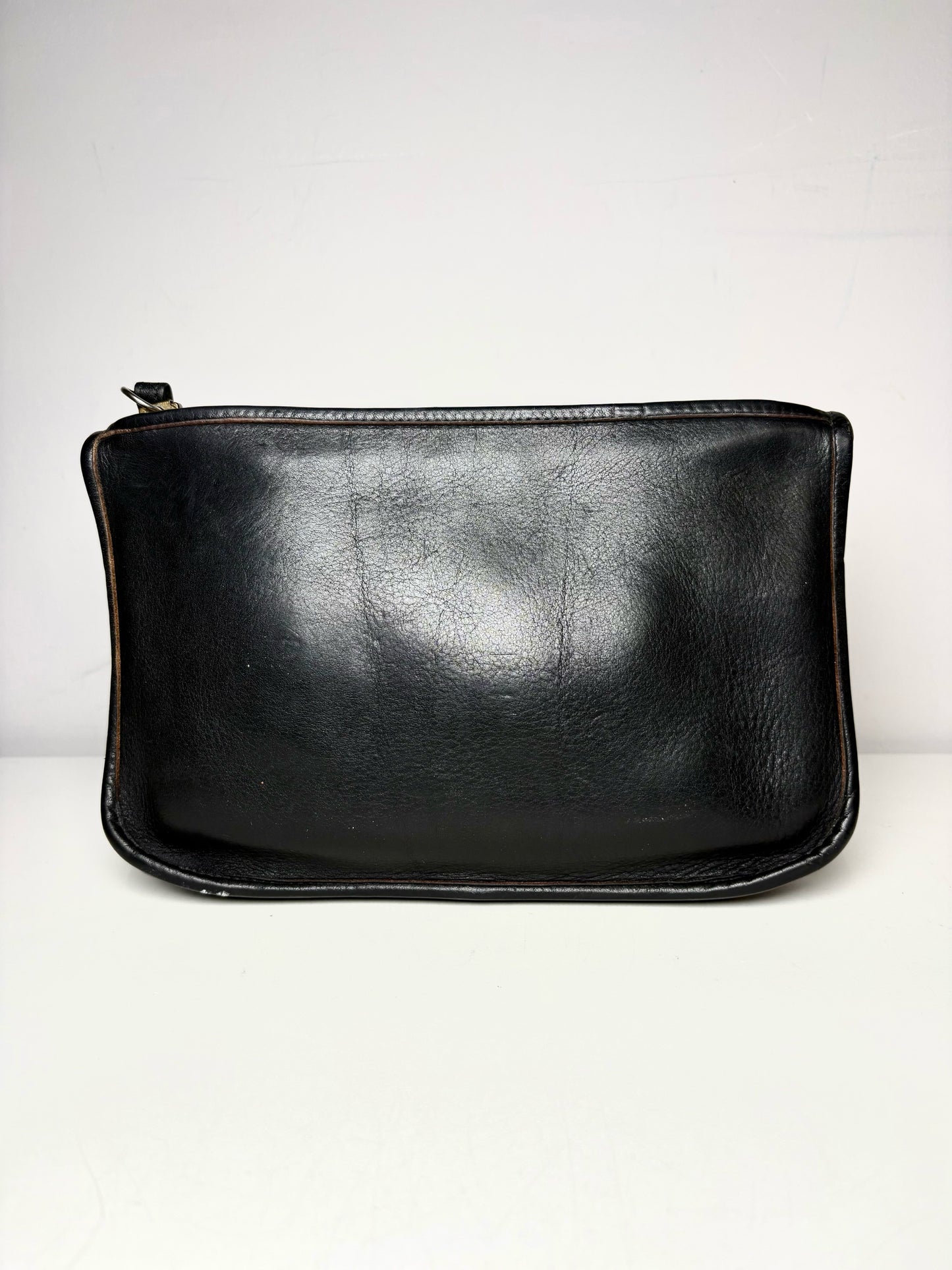 Women's NOL Leather Vintage Solid Pre-owned Black Wristlet