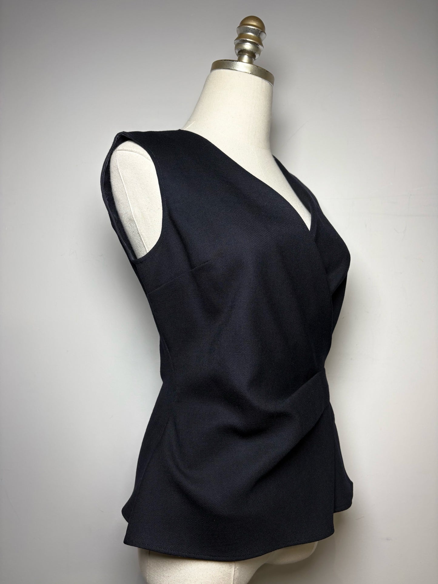 Women Size 38 (4 US) Jil Sander Black Sleeveless 100% Wool Pre-owned Top