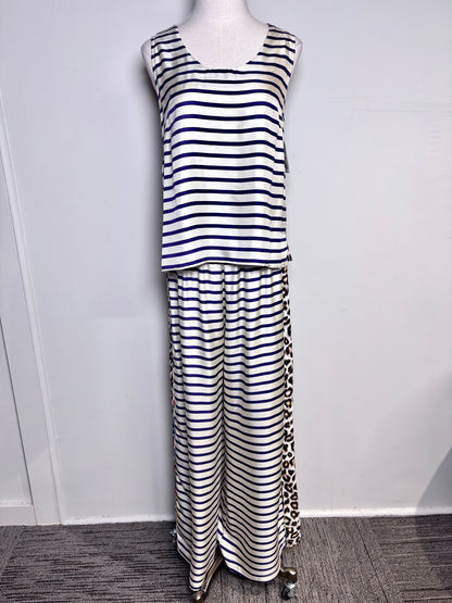 Women Size 2 La Prestic Ouiston Cream, Blue Striped, Animal Print 2 Piece Set