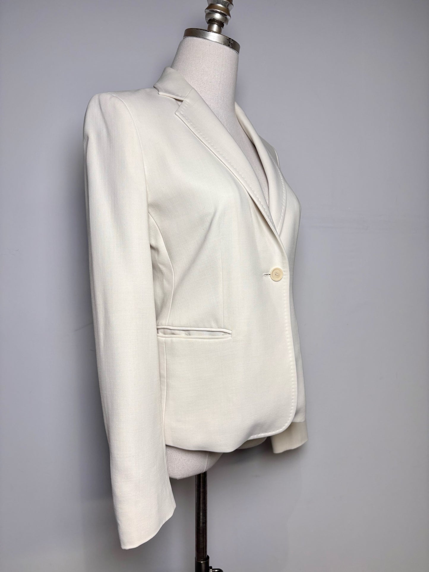 Women Size 6 Max Mara Cream Solid Wool Blend Women's Pre-owned Blazer