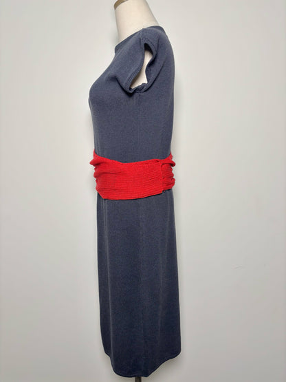 W Size M St. John by Marie Gray Gray, red Solid Dress