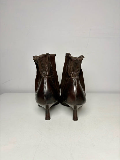 W Shoe Size 38.5 Chanel Interlocking Brown Leather Ankle Boots