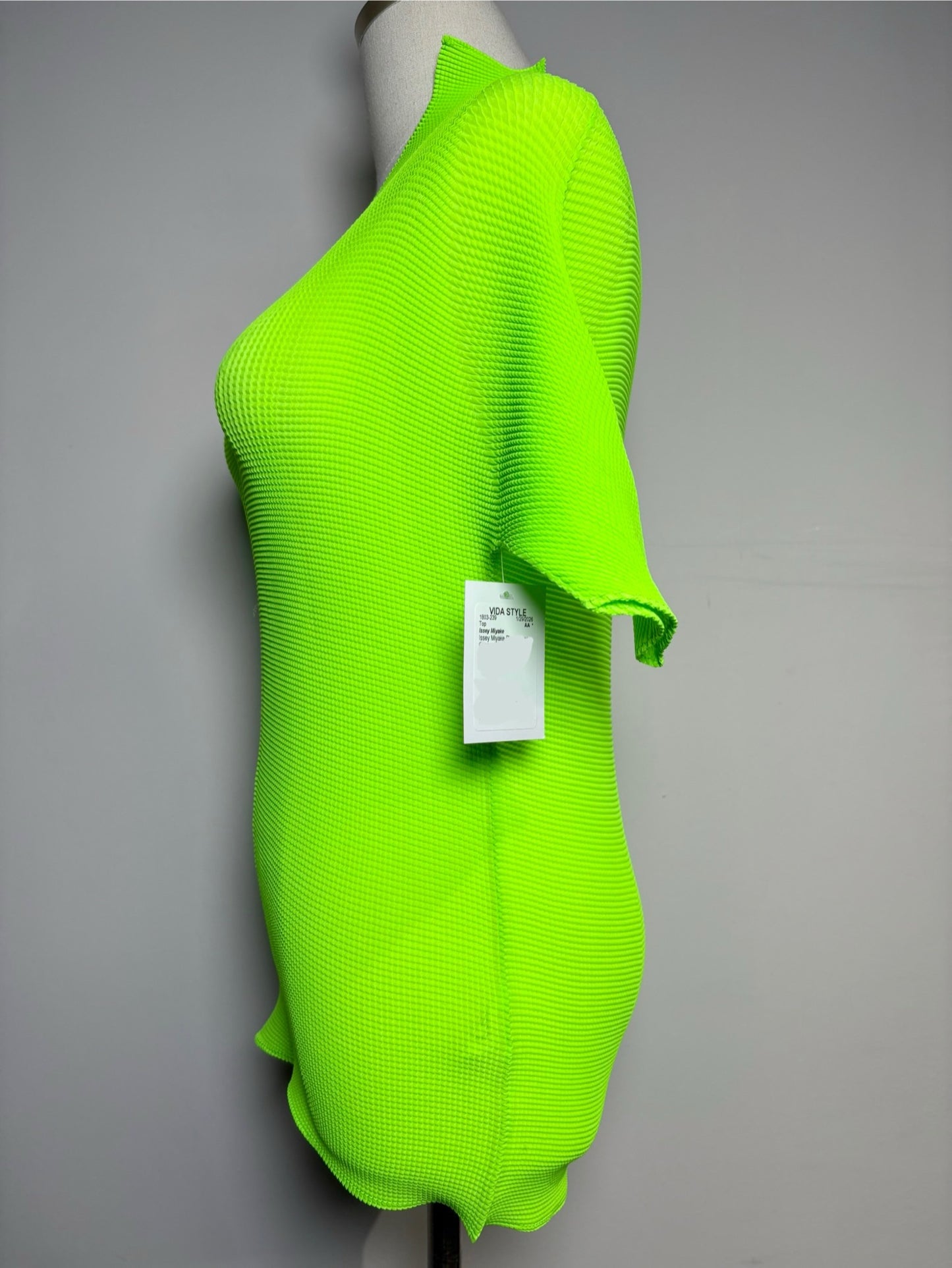 Women Size 3 Issey Miyake Issey Miyake Pleats Neon Green Top