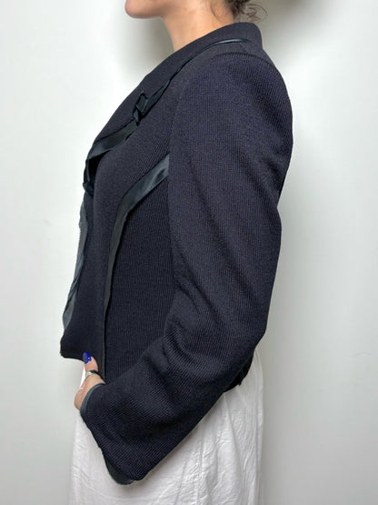 Women Size 8 St. John Black Solid Blazer