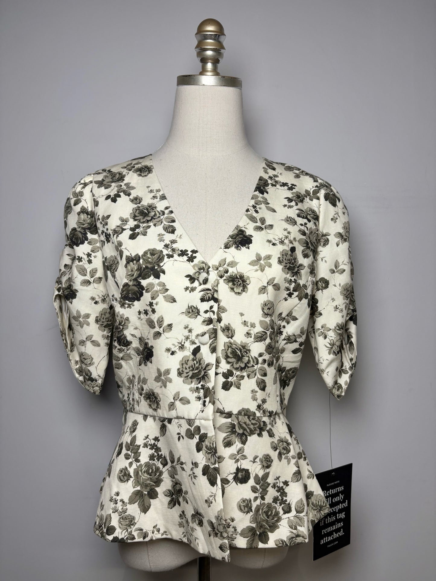 Women Size M Tuckernuck Beige Floral Print Pre-owned, NWT Jacket