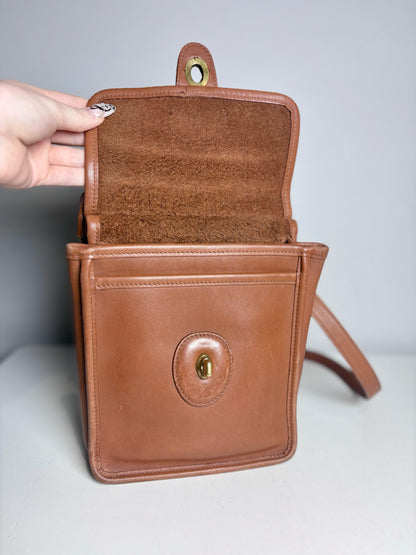 Women's Coach #9930 Murphy Vintage Leather Pre-owned Caramel Purse