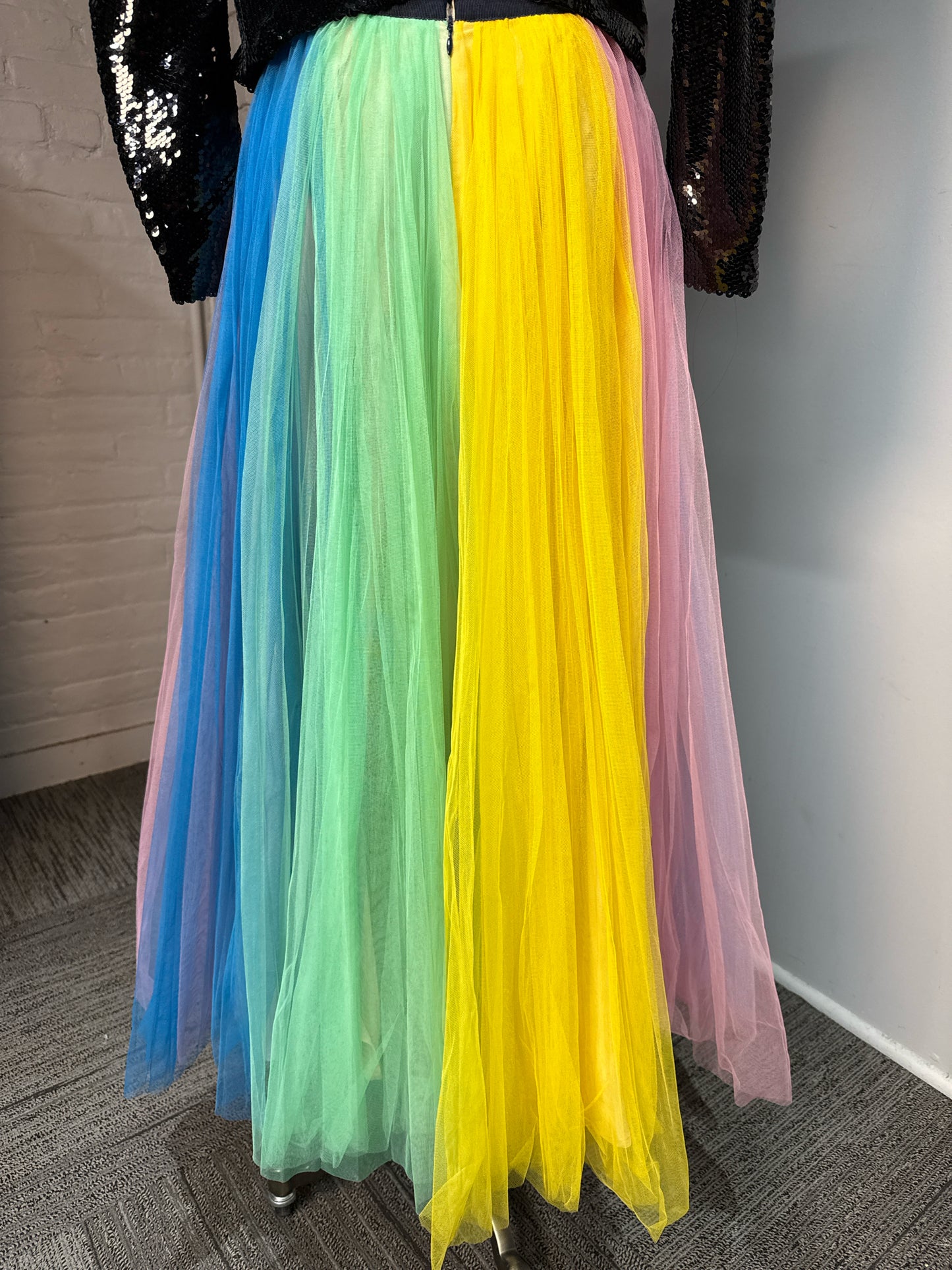 Women Size 2 J. Crew Multicolor Vertical Stripes/Rainbow Tulle NWT Skirt