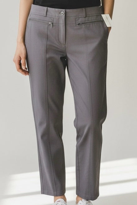 Women Size 42 ( 6 US) Escada Gray Solid Pants