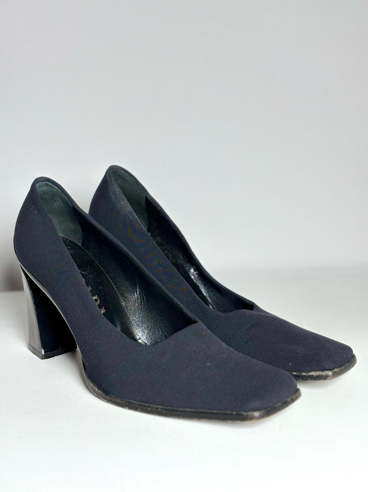 W Shoe Size 39 (8 - 8.5) Prada Black Neoprene (Possibly) Vintage Heels
