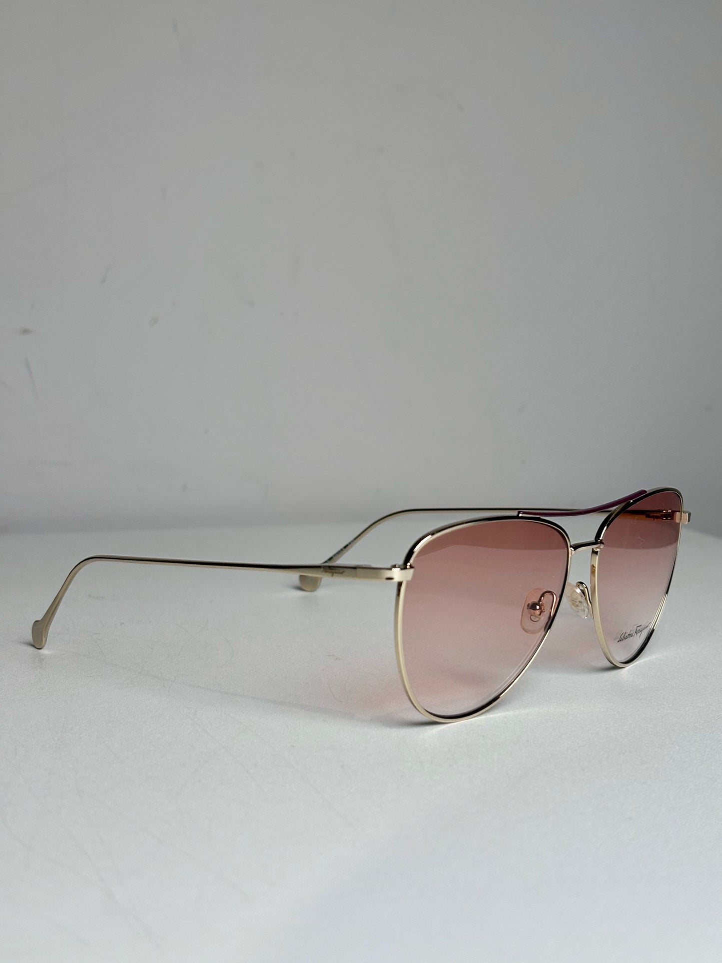 Salvatore Ferragamo Aviator Women's Pre-owned, NWOT Gold Tone Metal Sunglasses