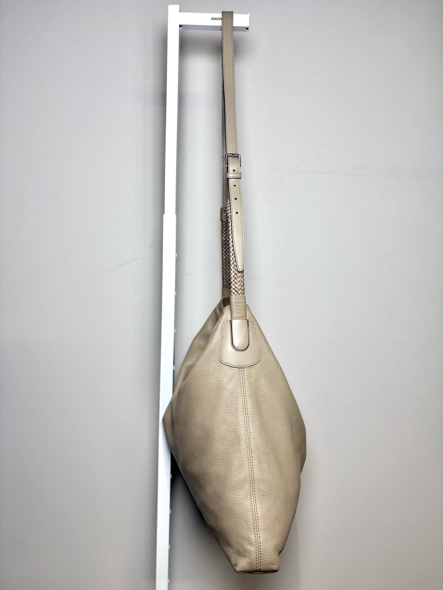 Gucci Taupe Leather Pebble Leather Men's Messenger Pre-owned Bag