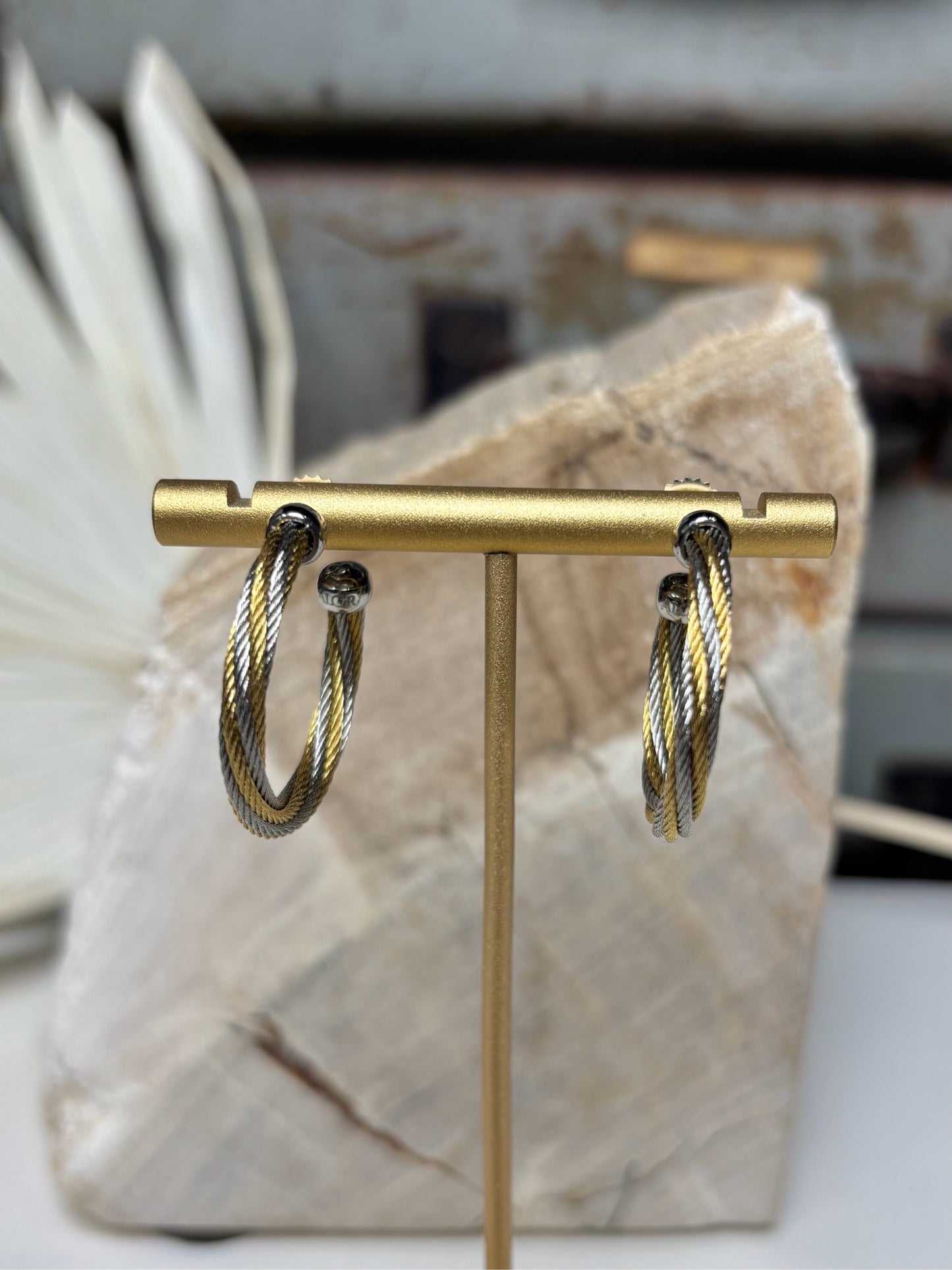 14K Gold Alor 14K Gold Clasp Earrings