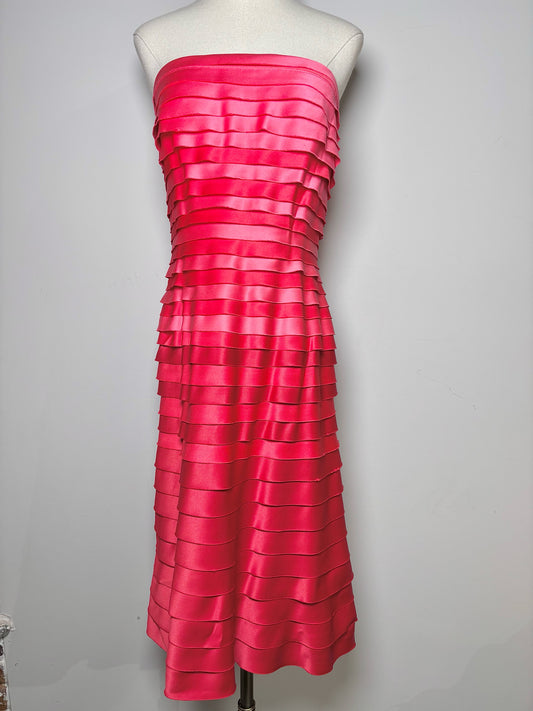 Women Size M T Tadashi Pink Gown