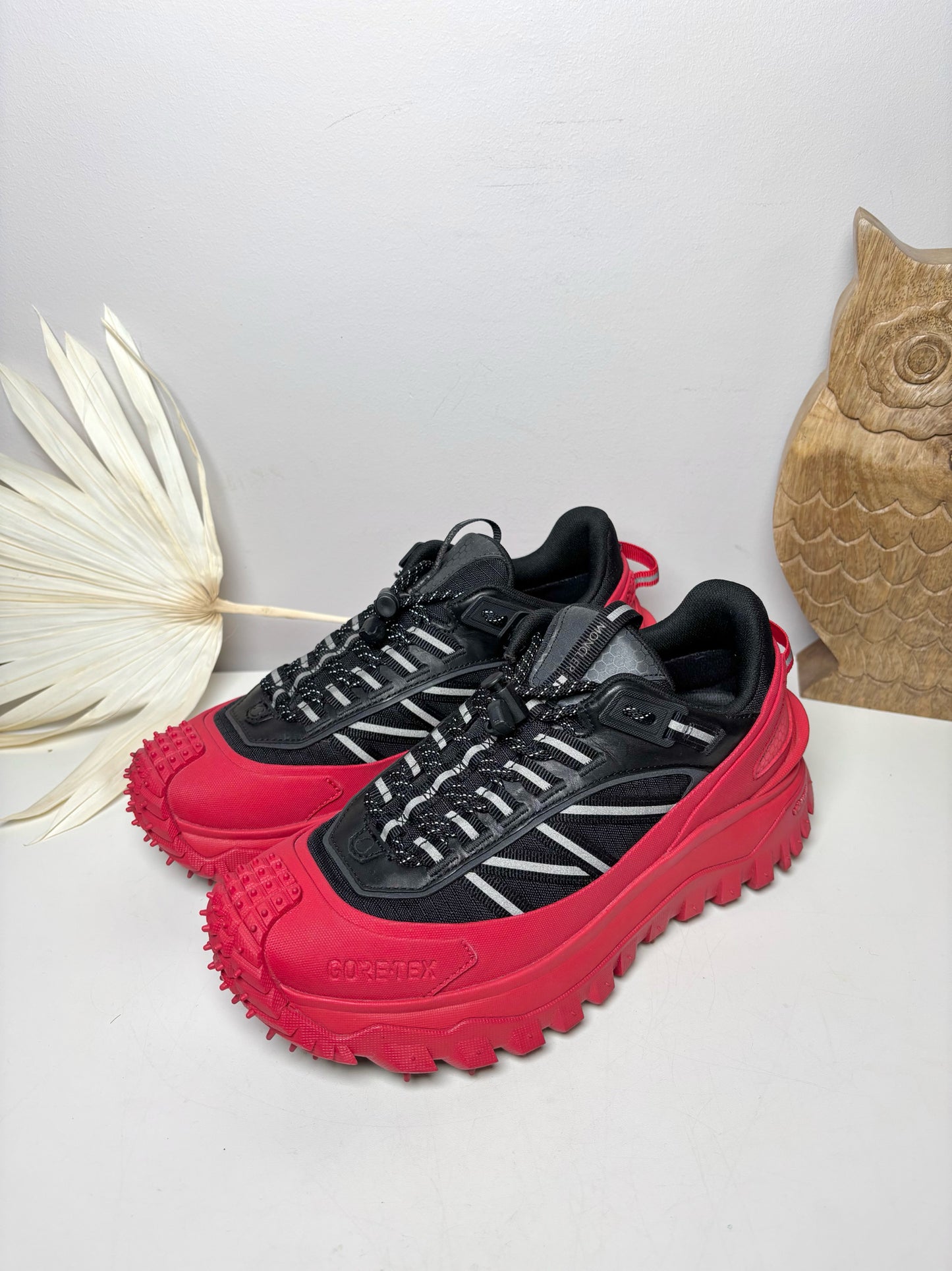 W Shoe Size 7 Moncler Red, Black Nylon Tennis shoes