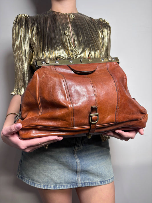 Vintage 100% Leather Doctor's Pre-owned Chestnut Brown Bag