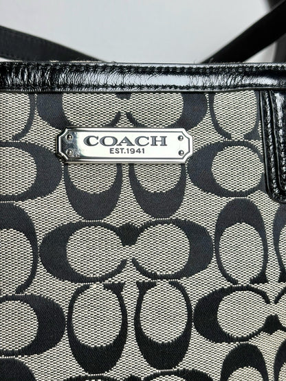 Coach Gallery Signature Monogram F19249 Canvas, Leather Pre-owned Purse
