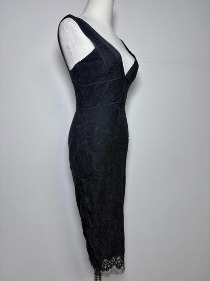 Women Size 8 (4-6 US) Victoria Beckham Black Lace Wool Blend Sheath Dress