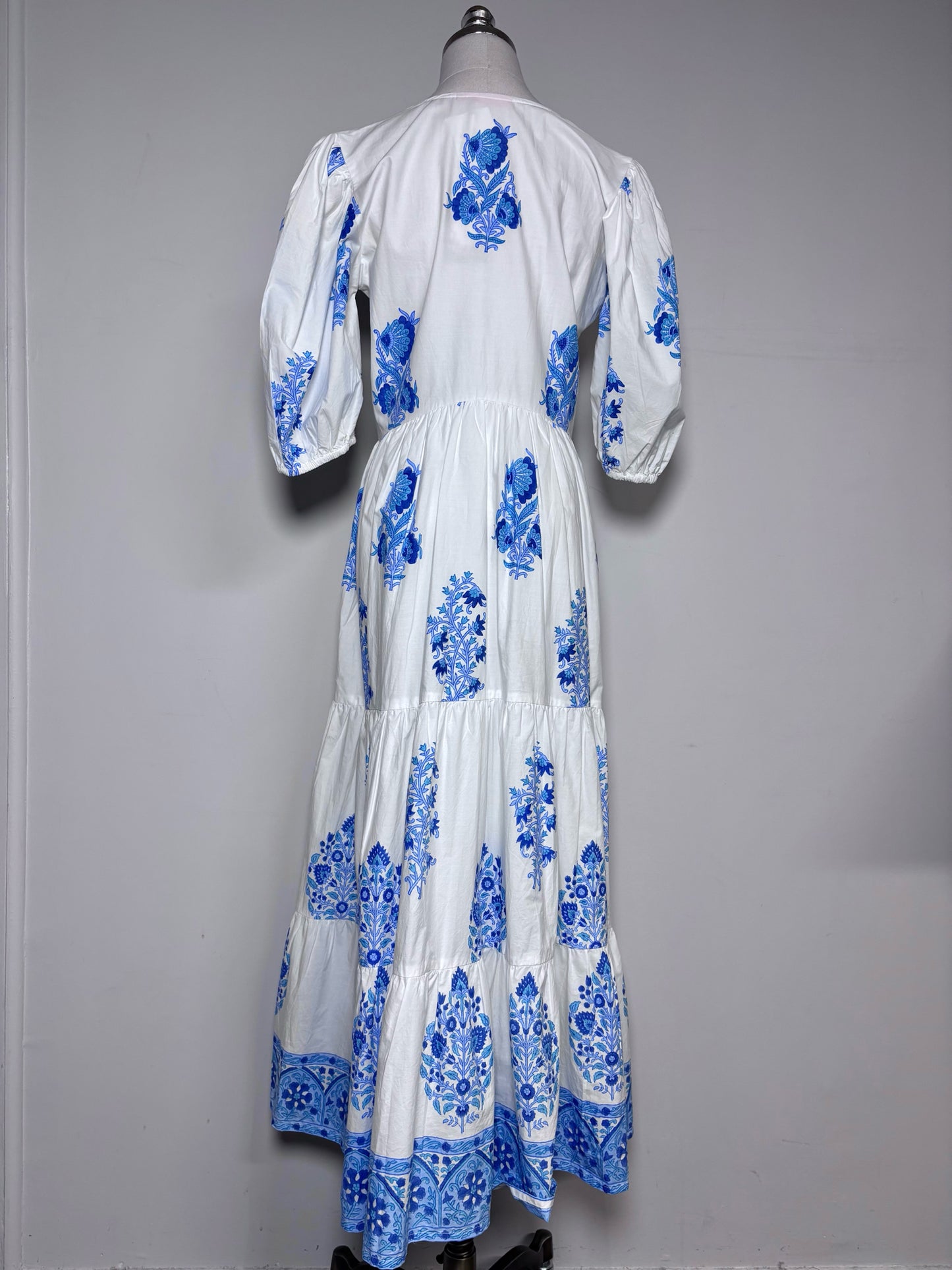 Women Size S Oliphant Maxi Laguna White/Blue Print Cotton Pre-owned, NWT Dress