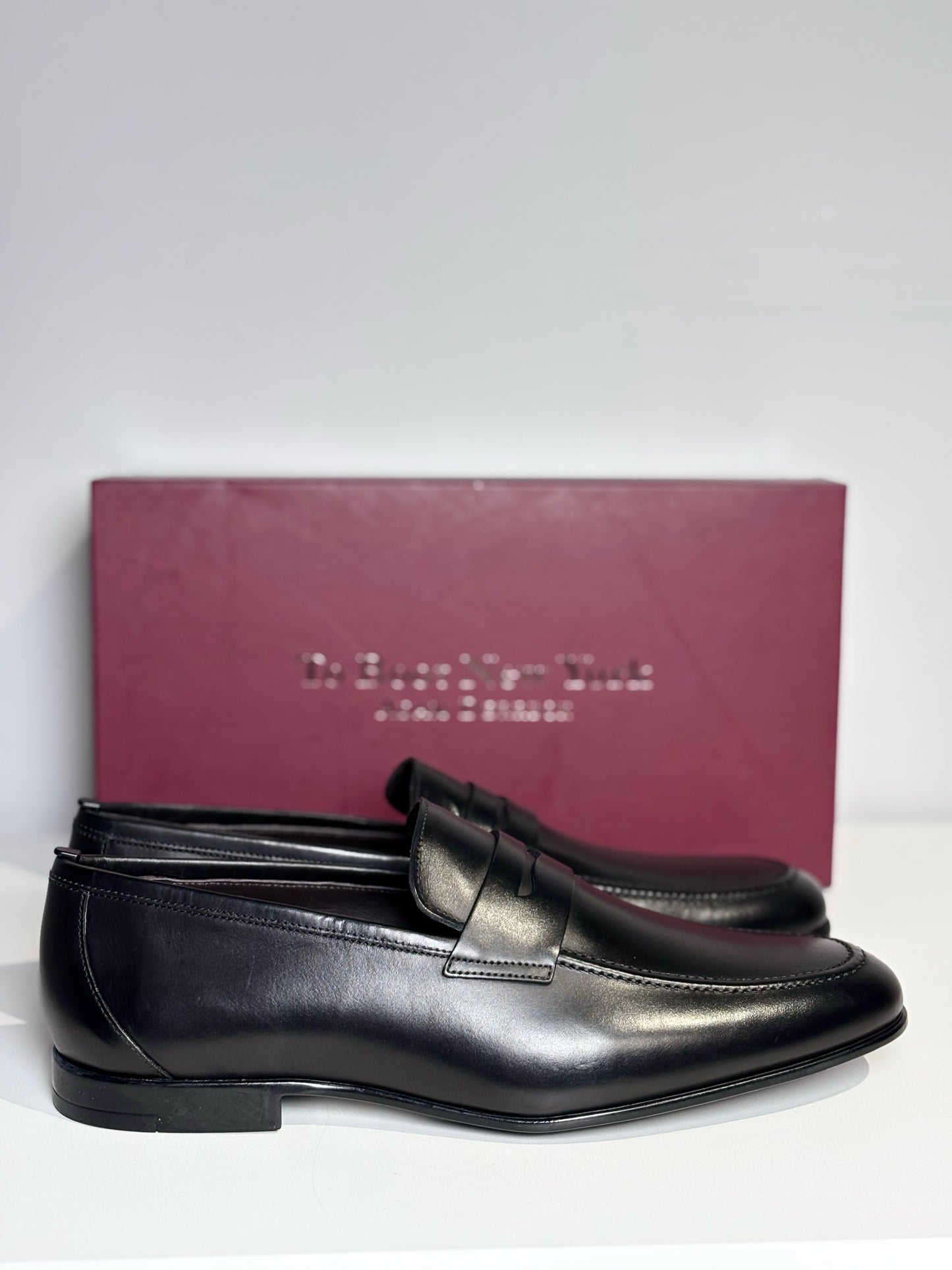 To Boot New York Black Leather Solid Size 9.5 Men's Shoes