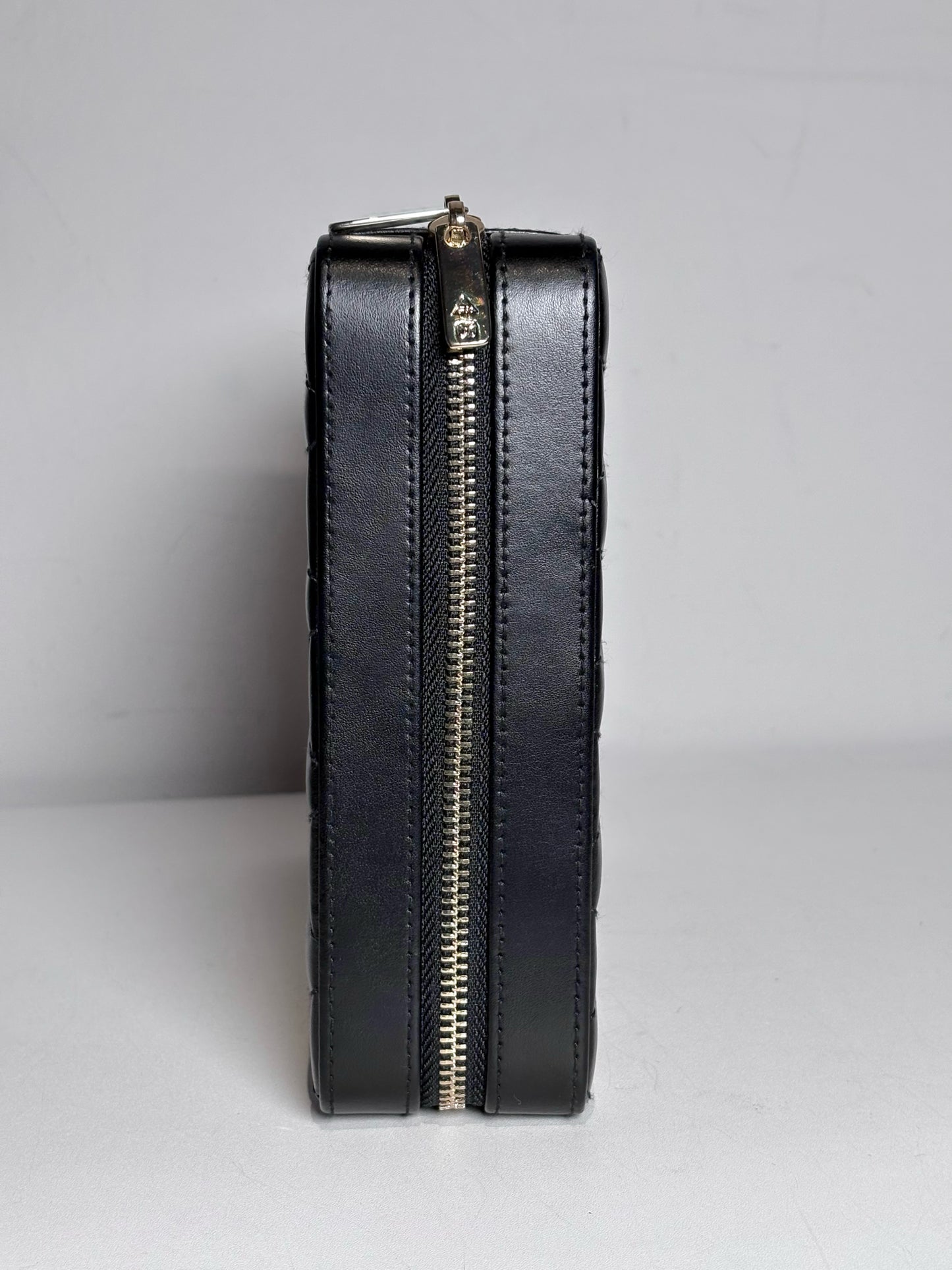 Foundrae Quilted, Symbols Leather Pre-owned Travel Jewelry Case