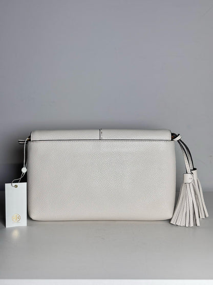 Women's Tory Burch McGraw Pebble Grain Leather Pre-owned, NWT Bone Cowhide Purse