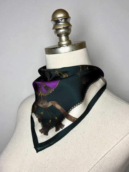 Veronica Beard Geometric Tassels 100% Silk NWT, Pre-owned 16.5" x 16.5" Scarf
