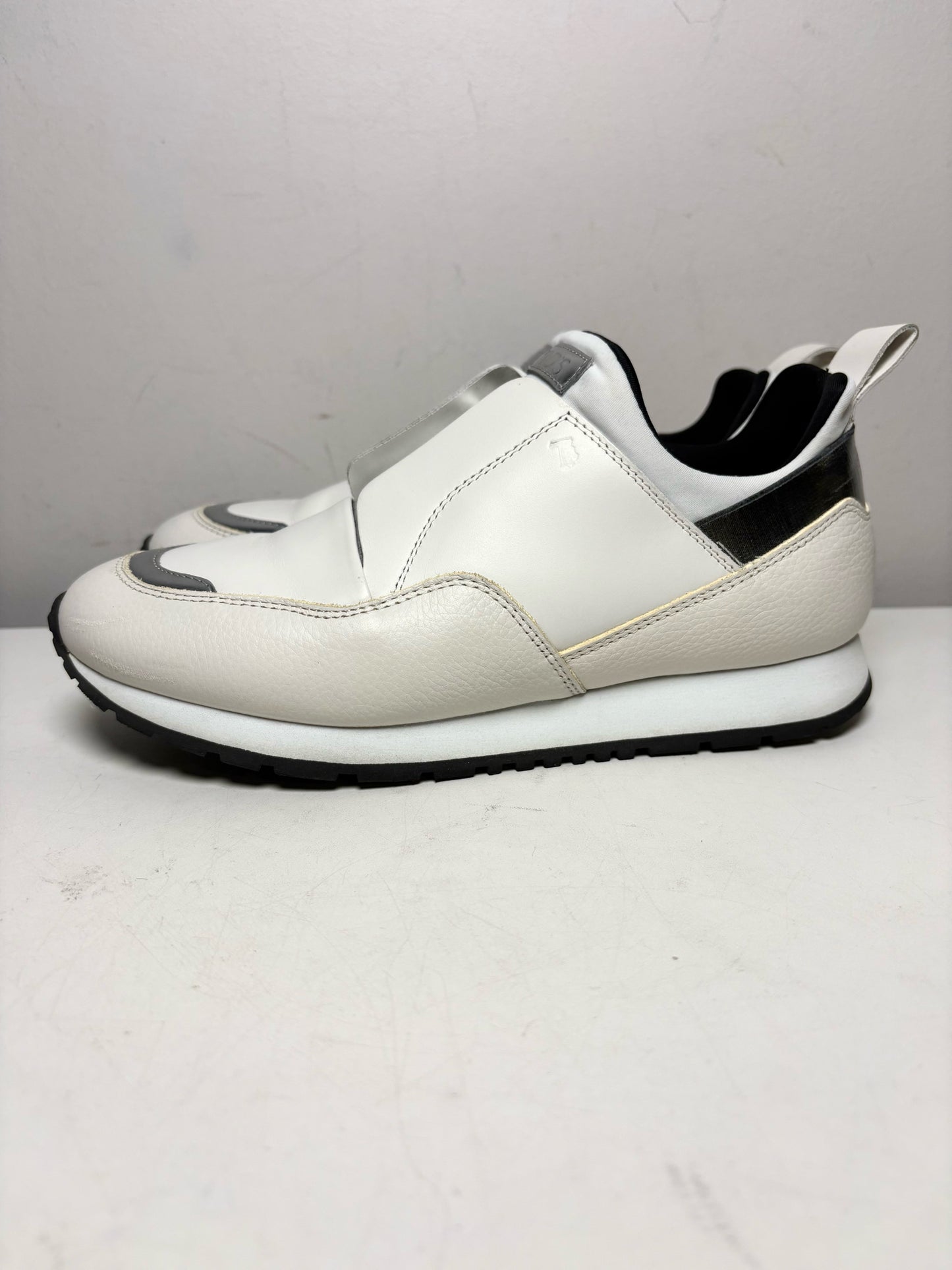 Women Shoe Size 36 Tod's Sportivo White Leather Pre-Owned Slip-On Sneakers
