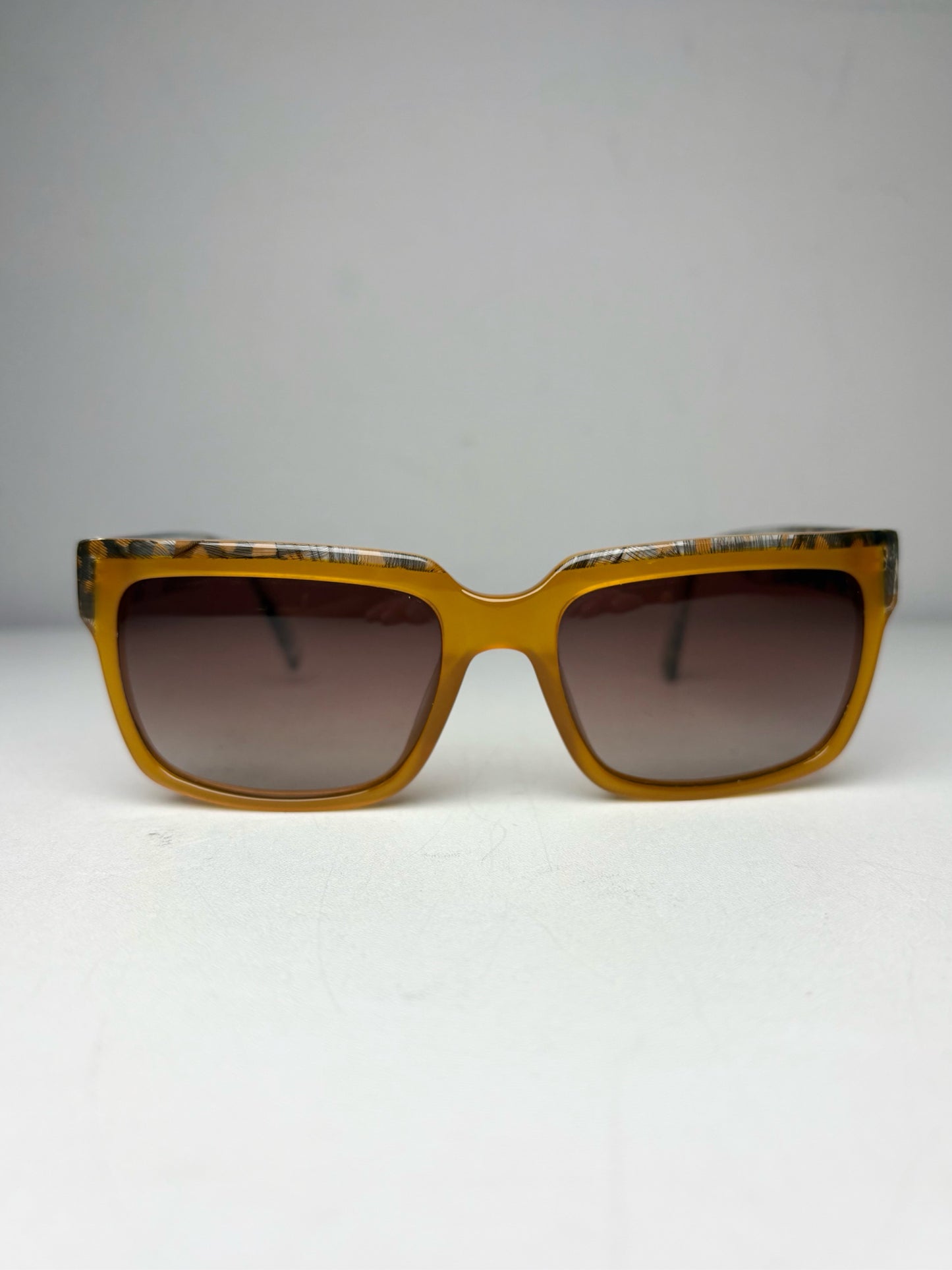 Elton John Eyewear Women's Pre-owned Blue Acetate Sunglasses