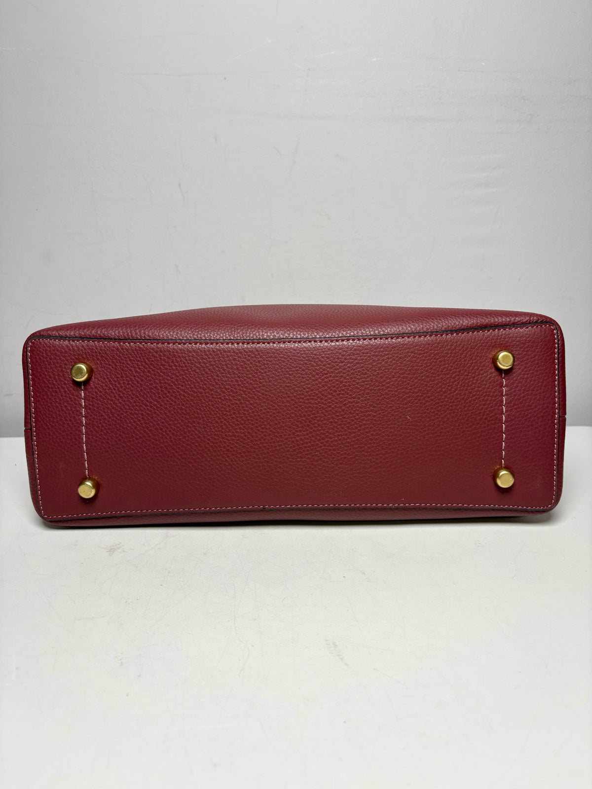 Women's Coach Willow C2590 Berry Colorblock Leather Pre-Owned Medium Shoulder Crossbody Bag